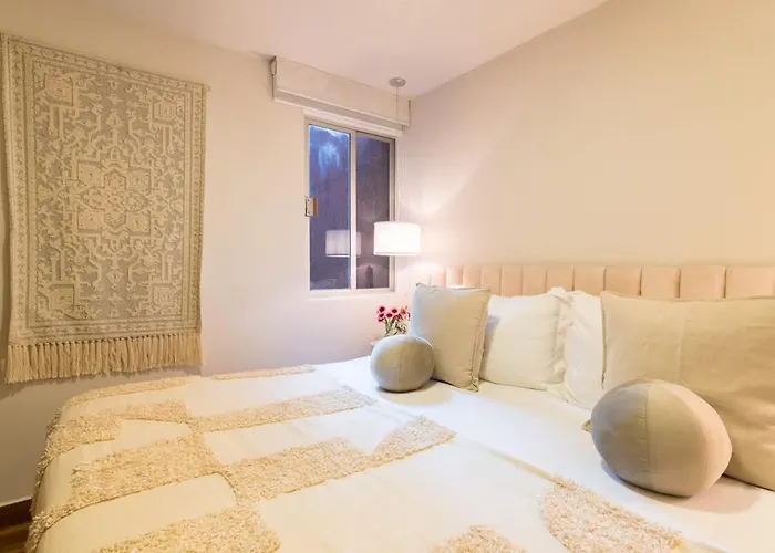 Apartment Huge 4br Super Located