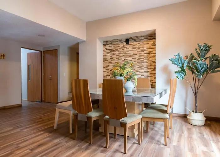 Huge 4br Super Located *