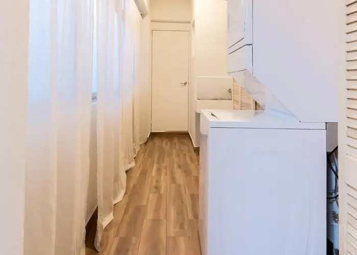 Huge 4br Super Located Apartment