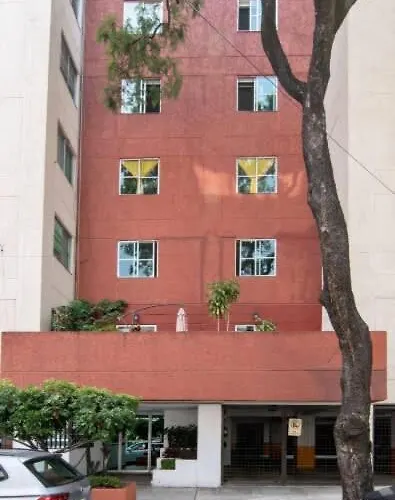 Huge 4br Super Located Apartment *